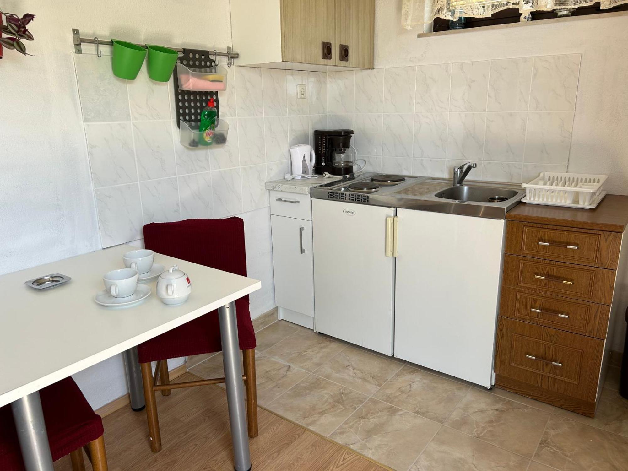 4 Sisters Apartments Gradac  Extérieur photo