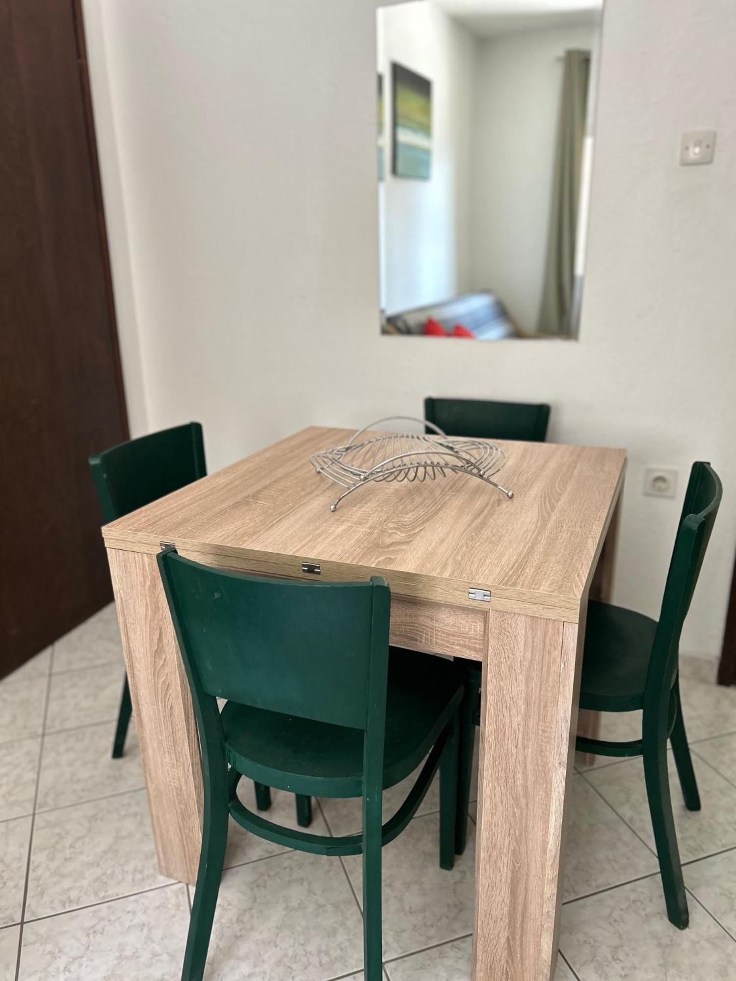 4 Sisters Apartments Gradac  Extérieur photo
